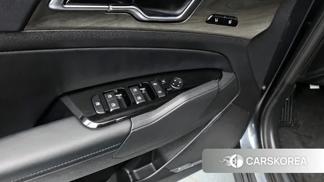 Kia Sportage 5th Generation Hybrid 2023 Серый из Кореи, фото 2