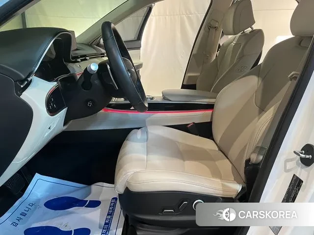 Genesis GV70 2021 Белый из Кореи, фото 2