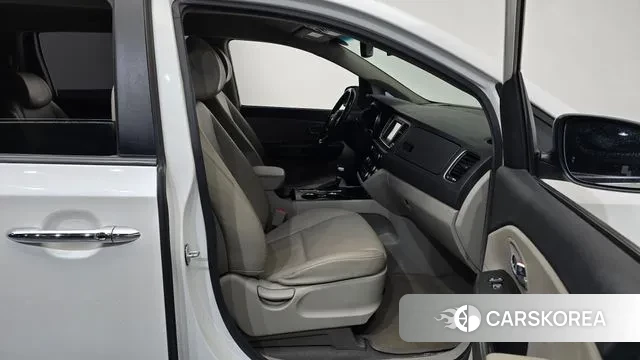 Kia The New Carnival 2020 Белый из Кореи, фото 2