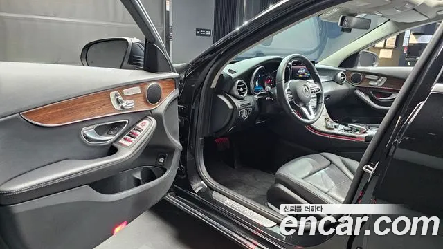 Mercedes-Benz C-Class W205 id 2682830 из Кореи 2