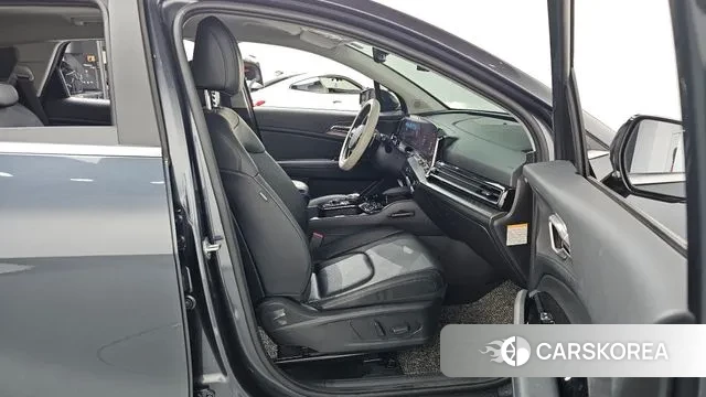 Kia Sportage 5th Generation Hybrid 2022 Серый из Кореи, фото 2