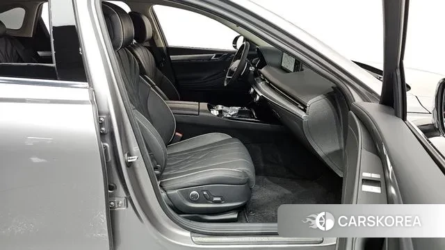 Genesis G80 (RG3) 2020 Серебряный из Кореи, фото 2