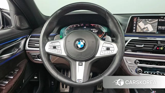 BMW 7 Series (G11) 2020 Черный из Кореи, фото 2