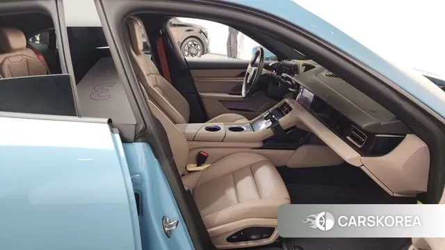 Porsche Taycan 2023 Небесно-голубой из Кореи, фото 2