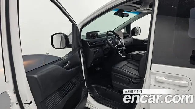 Hyundai Staria 2023 Белый из Кореи, фото 2