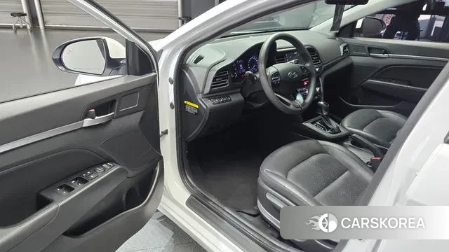 Hyundai The New Avante AD 2019 Белый из Кореи, фото 2