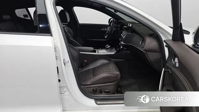 Kia Stinger Meister 2021 Белый из Кореи, фото 2