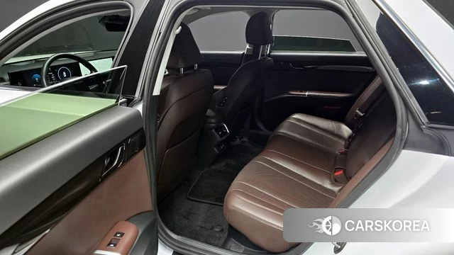 Hyundai Grandeur Hybrid (GN7) 2023 Белый из Кореи, фото 2