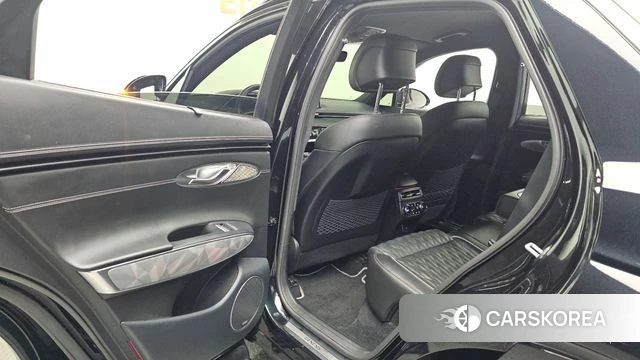 Genesis GV70 2022 Черный из Кореи, фото 2