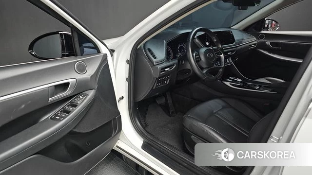 Hyundai Sonata (DN8) 2022 Белый из Кореи, фото 2