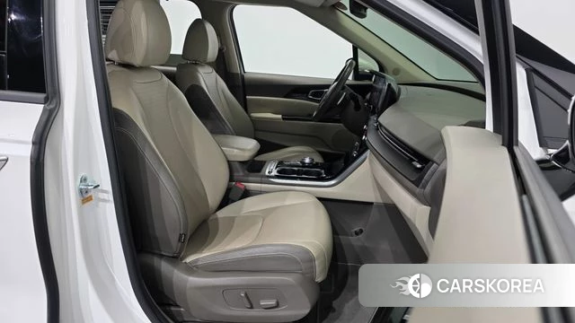 Kia Carnival 4th generation 2022 Белый из Кореи, фото 2