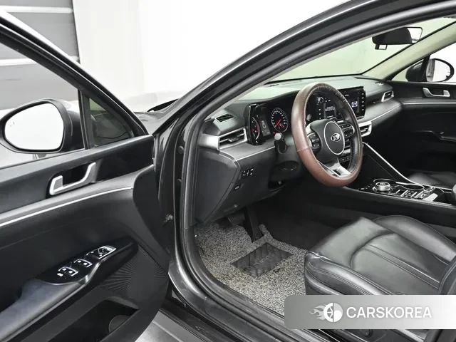 Kia K5 3rd generation 2021 Серый из Кореи, фото 2