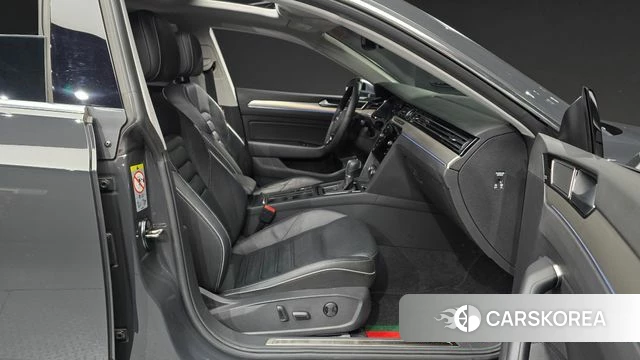 Volkswagen Arteon 2019 Серый из Кореи, фото 2