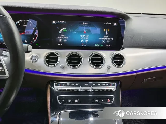 Mercedes-Benz E-Class W213 2020 Белый из Кореи, фото 2