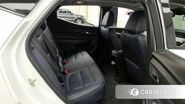 Chevrolet (GM Daewoo) Bolt EUV 2023 Белый из Кореи, фото 2