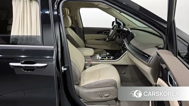 Kia Carnival 4th generation 2021 Черный из Кореи, фото 2