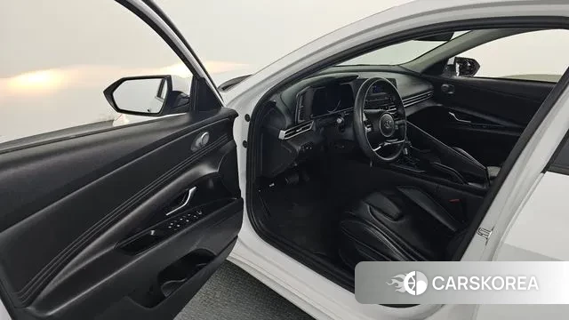 Hyundai Avante (CN7) 2021 Белый из Кореи, фото 2