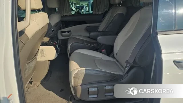 Kia Carnival 4th generation 2022 Белый из Кореи, фото 2