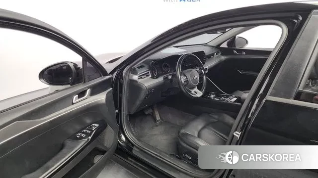 Kia K5 3rd generation 2020 Черный из Кореи, фото 2