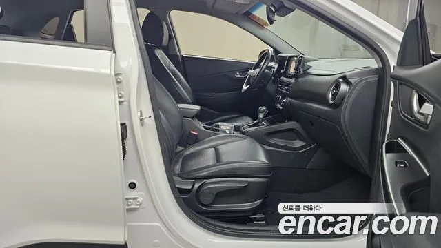 Hyundai The New Kona 2021 Белый из Кореи, фото 2