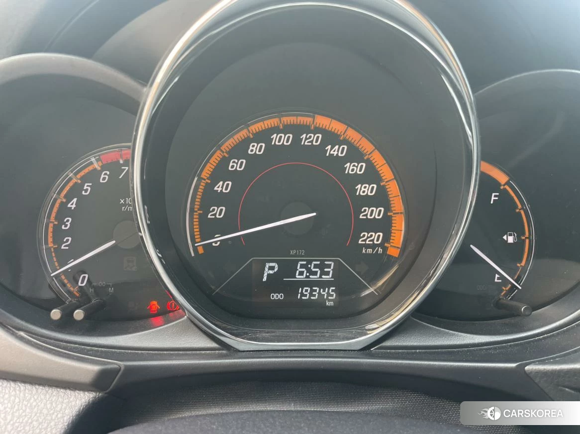 Toyota YARIS L Zhixuan 2021 Белый из Китая, фото 2