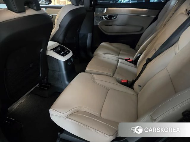 Volvo XC90 second Generation 2026 Черный из Кореи, фото 2