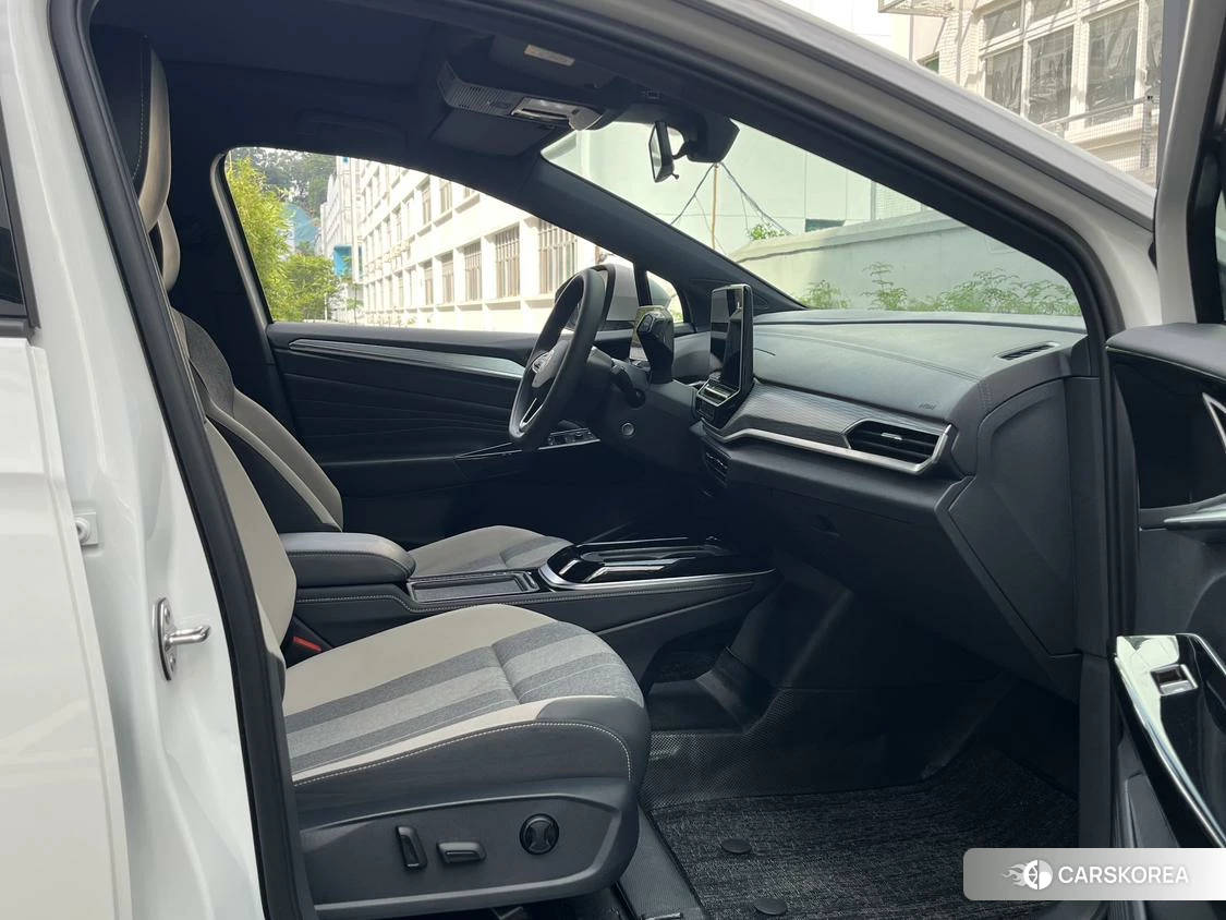 Volkswagen ID.4 CROZZ 2023 Белый из Китая, фото 2