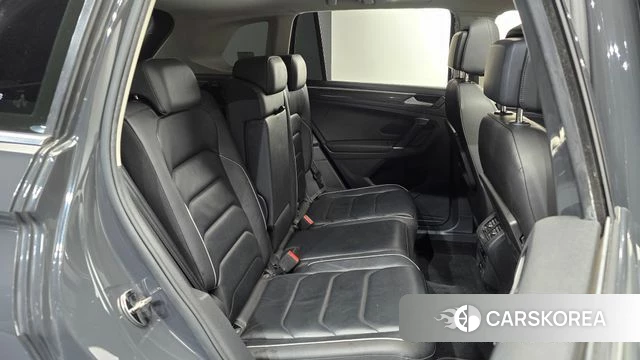 Volkswagen Tiguan second Generation 2018 Серый из Кореи, фото 2