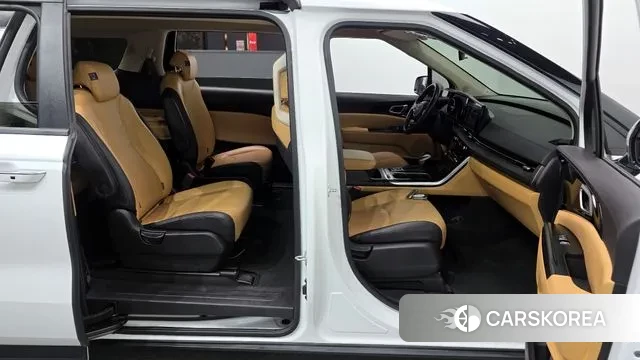 Kia Carnival 4th generation 2023 Белый из Кореи, фото 2