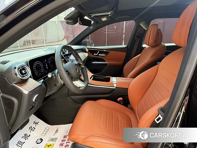 Mercedes-Benz GLC 2024 Черный из Китая, фото 2