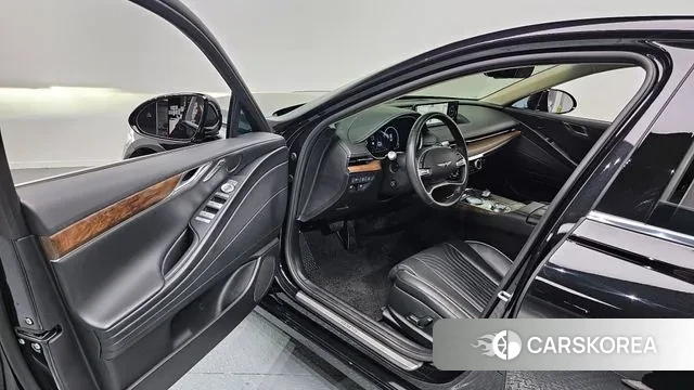 Genesis G80 (RG3) 2022 Черный из Кореи, фото 2