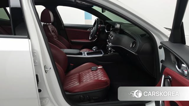 Kia Stinger Meister 2021 Белый из Кореи, фото 2