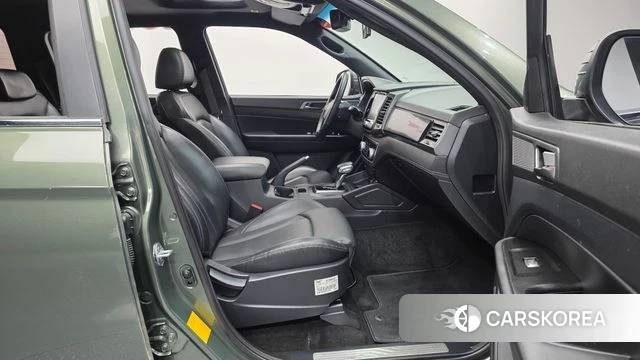 Ssangyong The New Rexton Sports Cannes 2022 Темно-зеленый из Кореи, фото 2