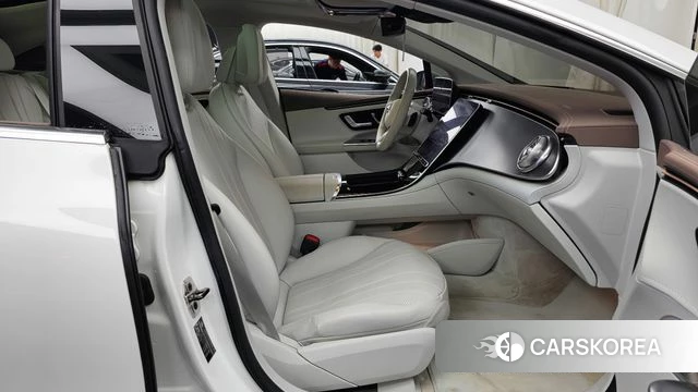 Mercedes-Benz EQE V295 2022 Белый из Кореи, фото 2