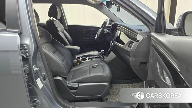 Ssangyong Beautiful Korando 2019 Серый из Кореи, фото 2