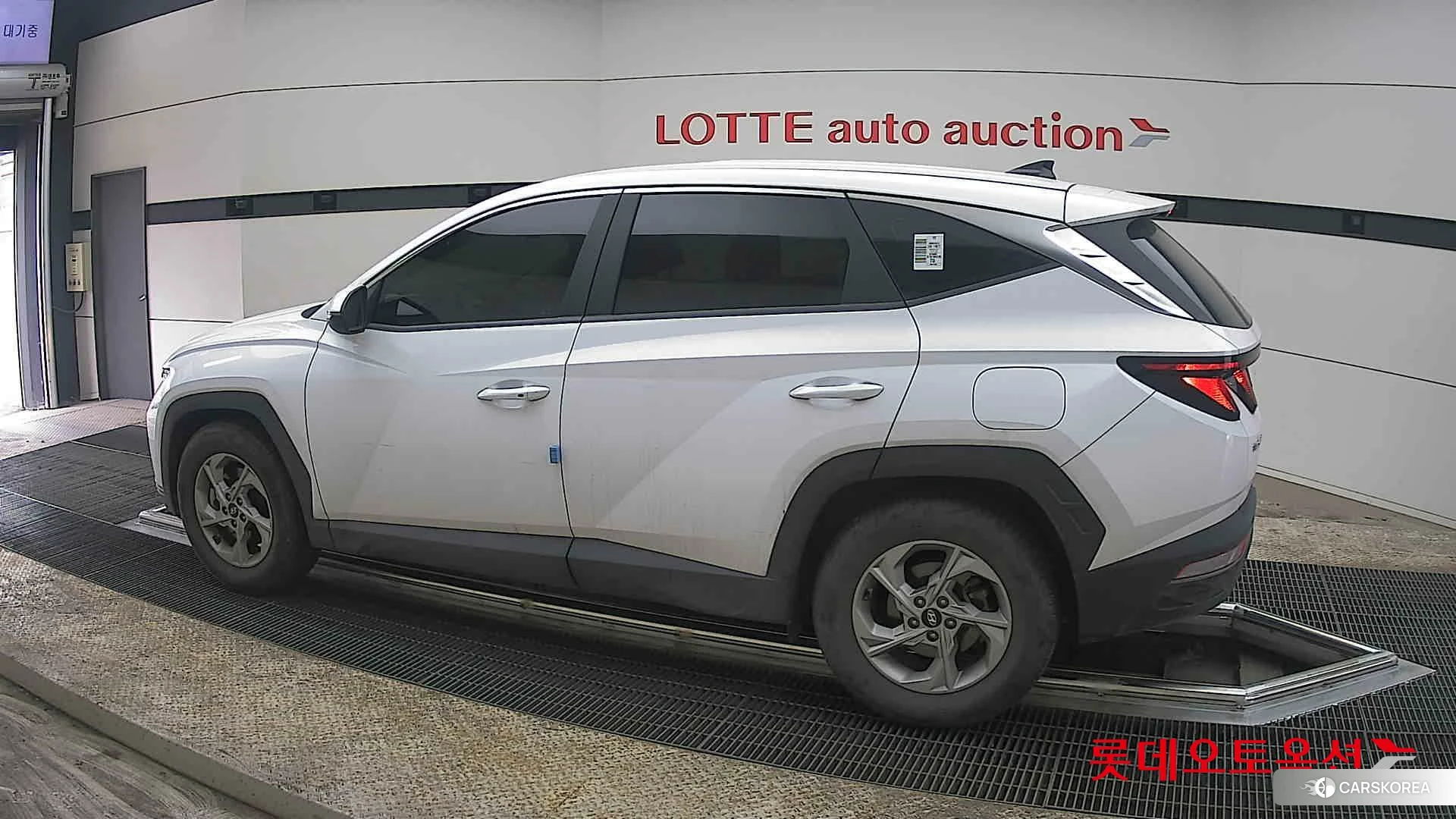 Hyundai Tucson 2022 Creamy White Pearl из Кореи, фото 2