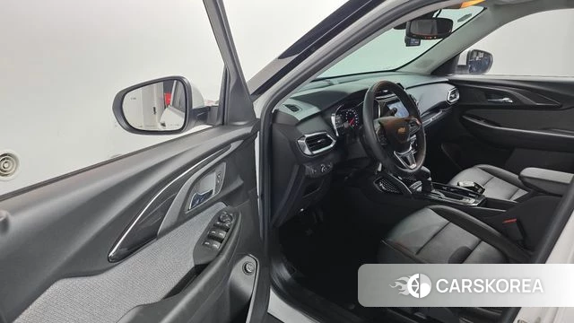 Chevrolet (GM Daewoo) Trailblazer 2022 Белый из Кореи, фото 2