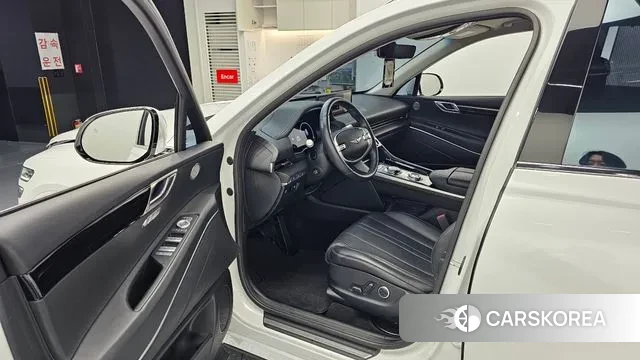 Genesis GV80 2023 Белый из Кореи, фото 2