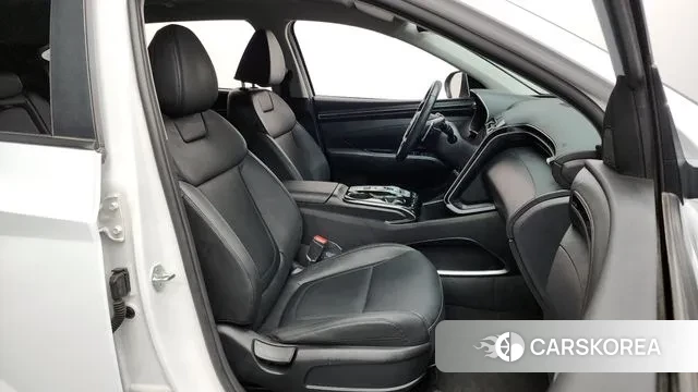 Hyundai Tucson (NX4) 2022 Белый из Кореи, фото 2