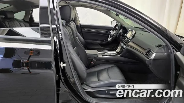 Honda Accord 10th Generation 2018 Черный из Кореи, фото 2