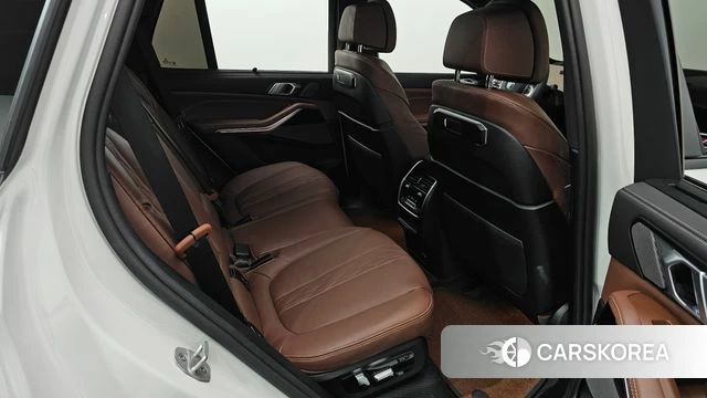 BMW X5 (G05) 2025 Белый из Кореи, фото 2