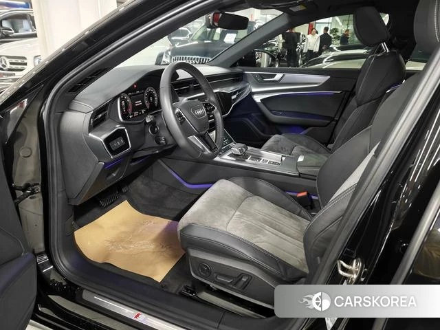 Audi A6L 2021 Черный из Китая, фото 2