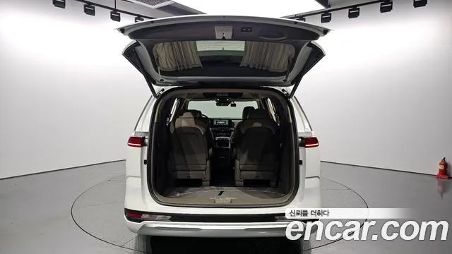 Kia Carnival 4th generation id 2704384 из Кореи 2