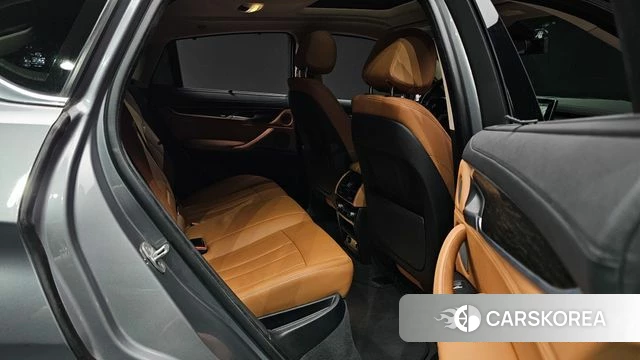 BMW X6 (F16) 2018 Серый из Кореи, фото 2