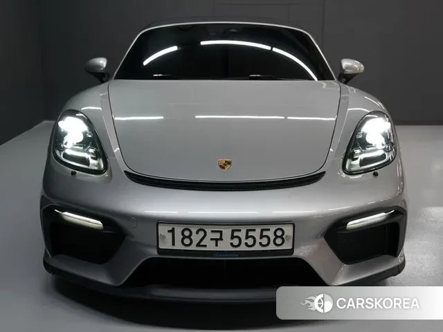 Porsche 718 Boxster 2020 Серебряный из Кореи, фото 2