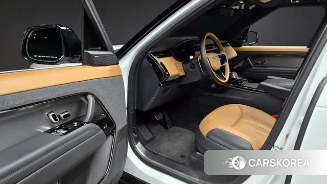 Land Rover Range Rover Sport 3rd Generation 2023 Белый из Кореи, фото 2