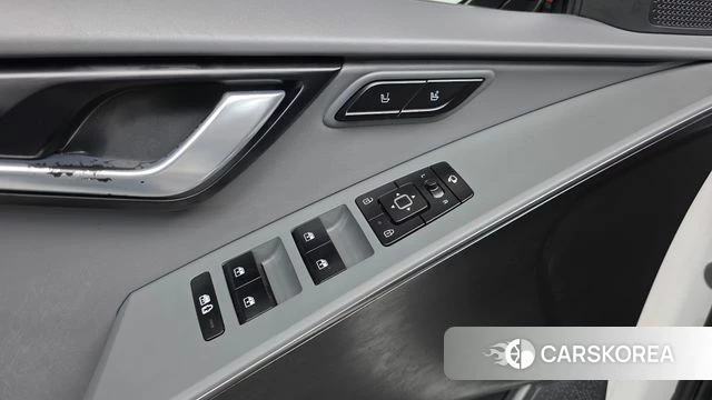 Kia Di Ol Nu Niro 2022 Белый из Кореи, фото 2