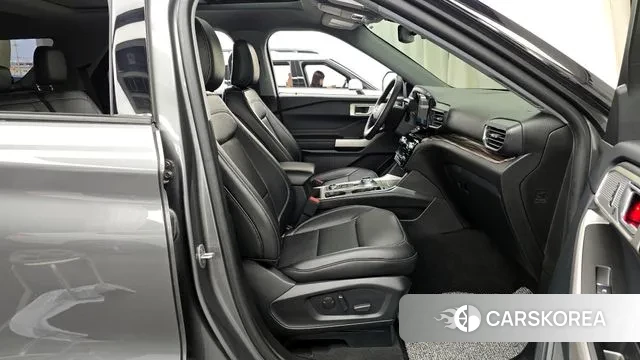 Ford Explorer 6th Generation 2023 Серый из Кореи, фото 2