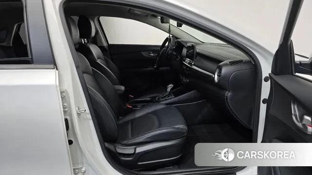 Kia Come New K3 2019 Белый из Кореи, фото 2