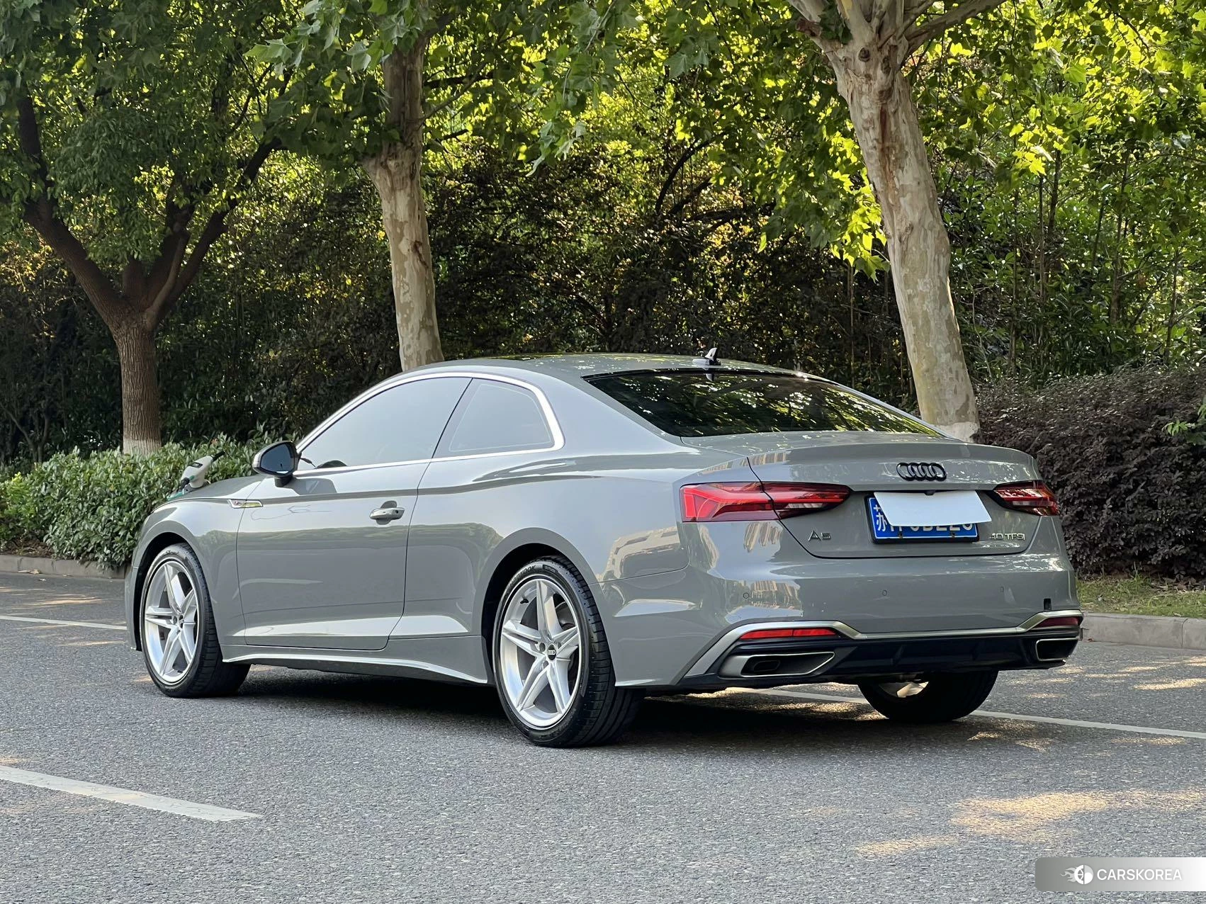 Audi A5 2021 Темно-серый из Китая, фото 2